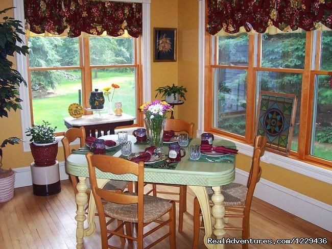 Miller's Daughter, sunroom | Miller's Daughter B&B | Image #7/9 | 