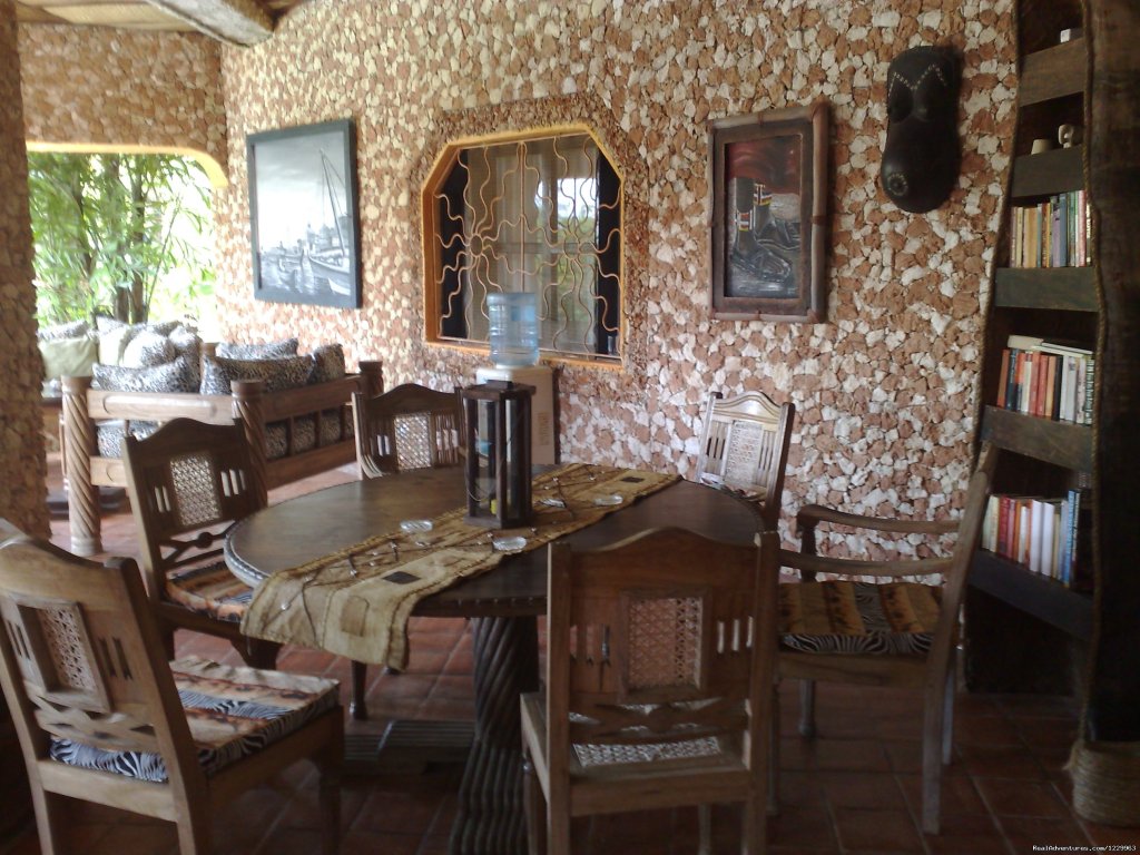 Lobby Veranda | Unforgetable Days at Watamu Tembo Village Resort | Image #6/15 | 