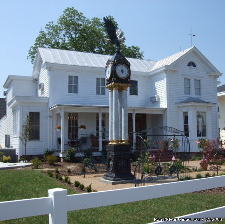 Kilmarnock Inn | Kilmarnock, Virginia  | Bed & Breakfasts | Image #1/7 | 