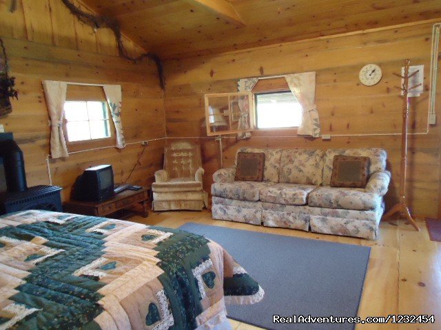 Grapevine Log Cabins B&B | Image #10/14 | 