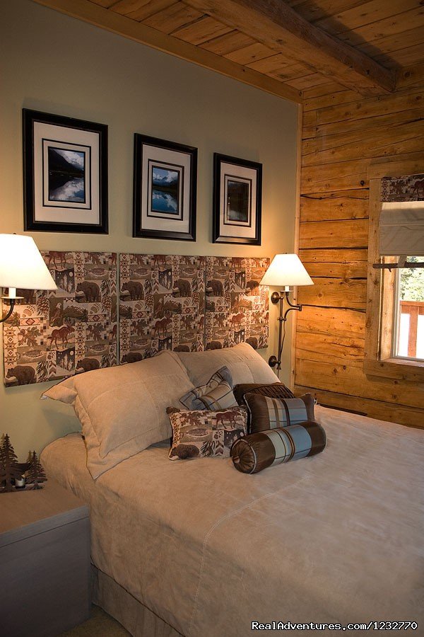 Willow Room | Dream Catcher Bed & Breakfast | Image #7/13 | 