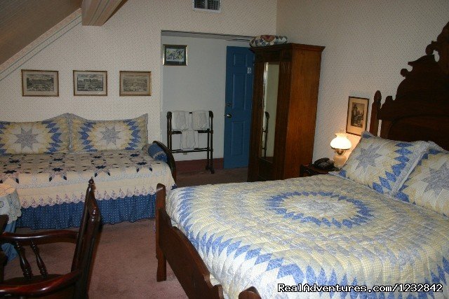 The Blue Toom - $125 | The Corners Mansion -  A Bed And Breakfast Inn | Image #7/19 | 