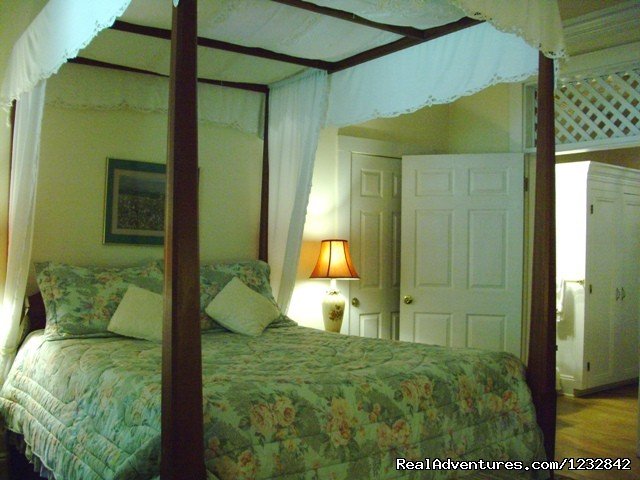 Guest Quarters 2 - $145 | The Corners Mansion -  A Bed And Breakfast Inn | Image #9/19 | 