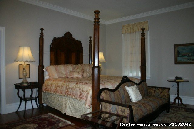 Galleries 4 - $165 The Wild West Room | The Corners Mansion -  A Bed And Breakfast Inn | Image #14/19 | 