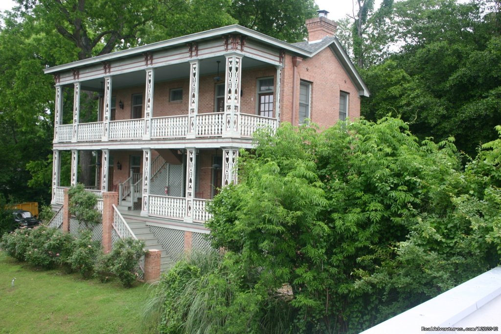 The Galleries Building  | The Corners Mansion -  A Bed And Breakfast Inn | Image #16/19 | 