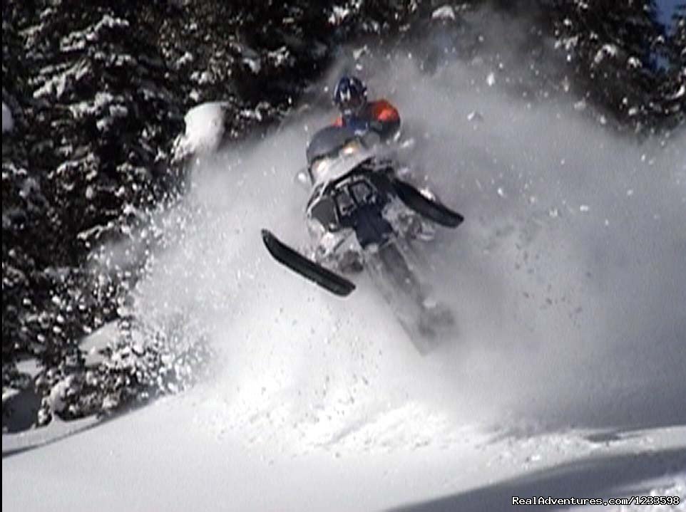 Snowmobiling Togwottee Pass | Stagecoach Motor Inn | Image #8/23 | 