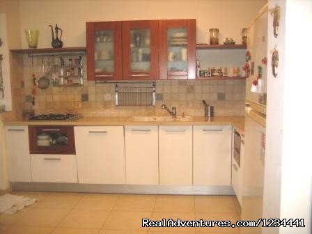 Kitchen | Beutifull Flat Near The Beach In Tel Aviv | Image #2/2 | 