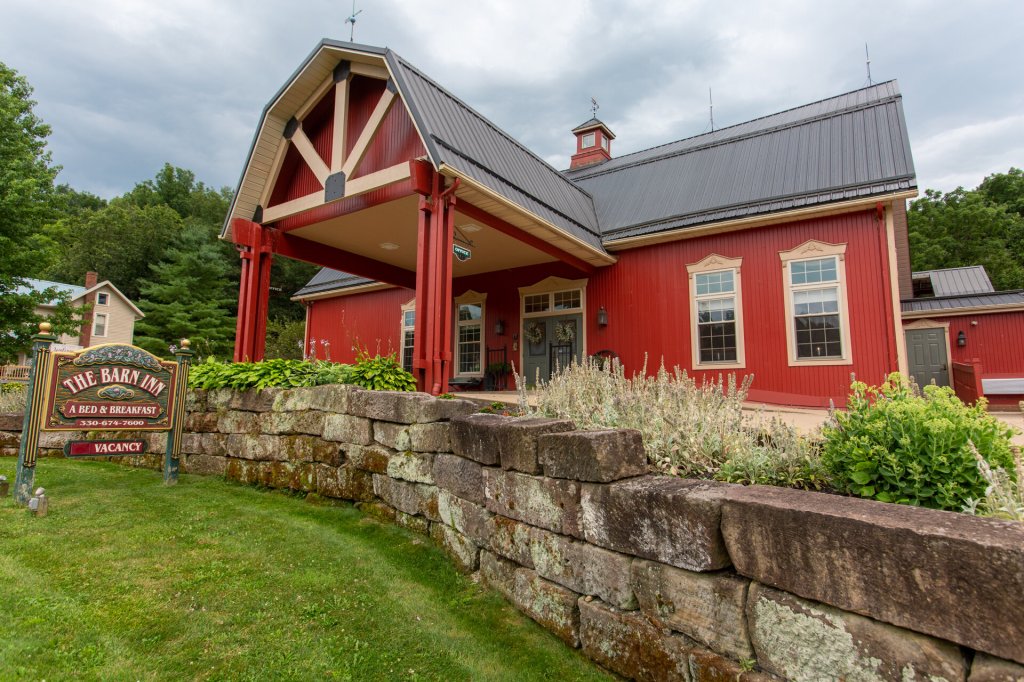 The Barn Inn | Historic Barn Inn Bed And Breakfast | Image #2/11 | 