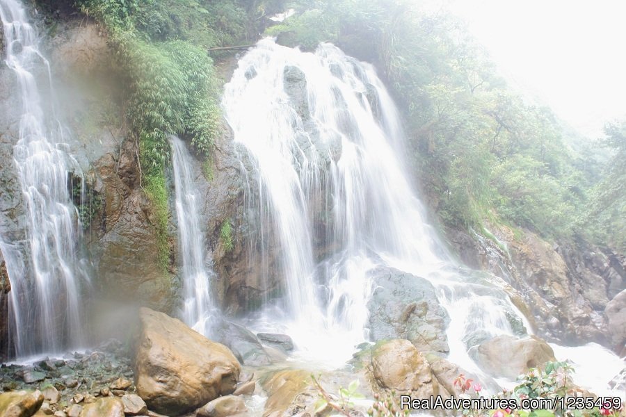 Sapa adventure 2 days 1 night by bus | Image #8/16 | 