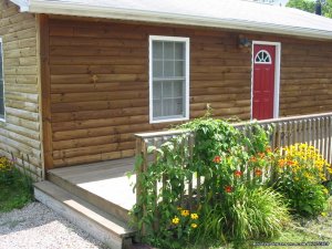 Escape to the country @ the Rim Of The World Cabin | Malta, Ohio | Vacation Rentals