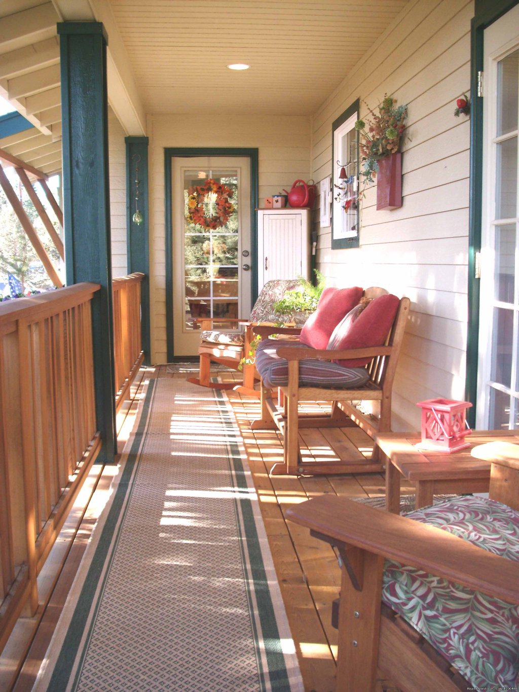 Balcony outside Balcony Suite | Modern B&B close to downtown Bend, Oregon | Image #7/7 | 