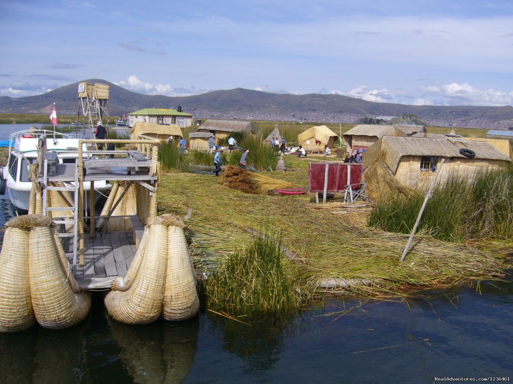 Tours in Puno Uros Takile Amantani | Hiking Inca Trail to Machupicchu | Image #4/12 | 