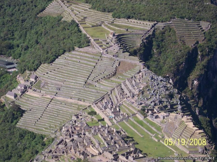 Machupicchu | Hiking Inca Trail to Machupicchu | Image #11/12 | 