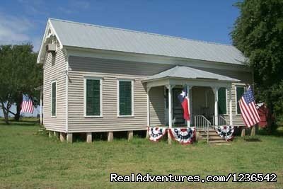 Cedars Cabins | New Ulm, Texas  | Bed & Breakfasts | Image #1/2 | 