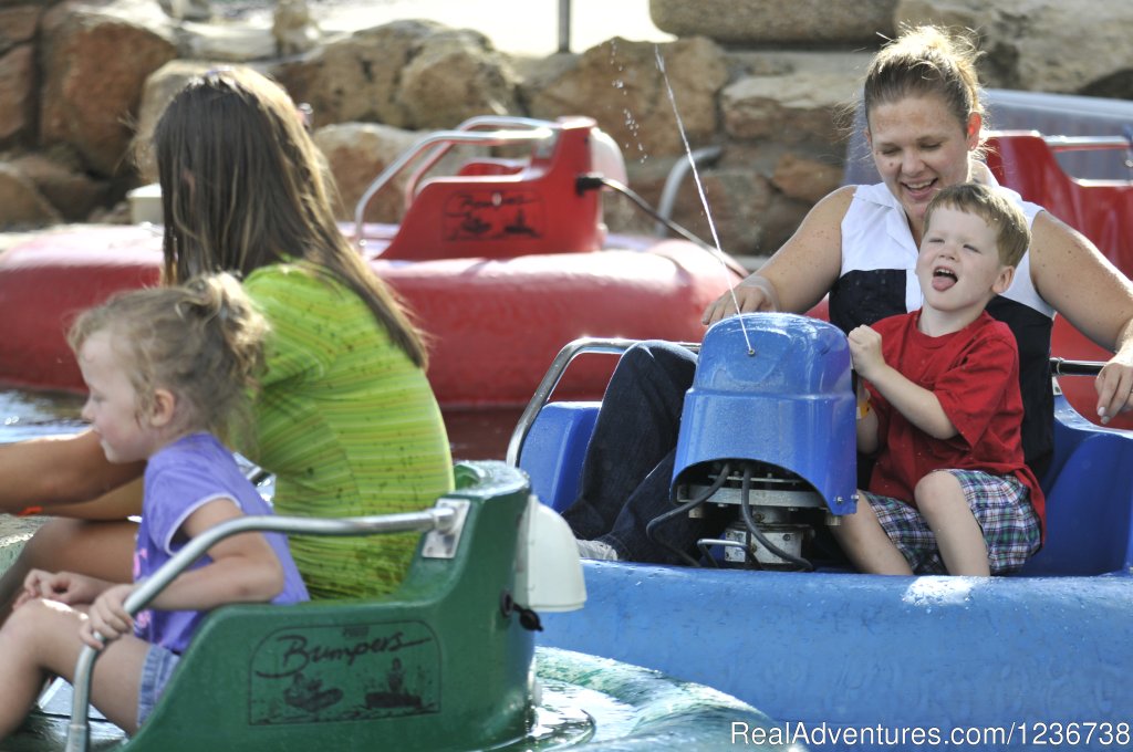 Bumper Boats | Timber Falls Adventure Park & Mini Golf | Image #2/6 | 