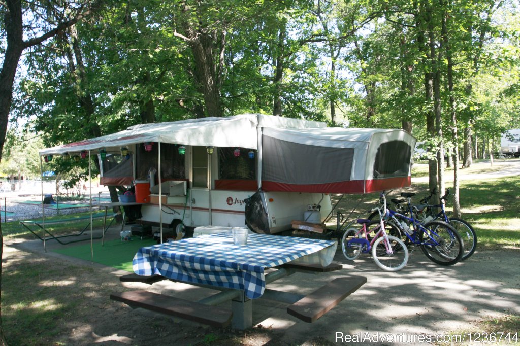 Campsites | Arrowhead Resort Campground | Image #14/14 | 