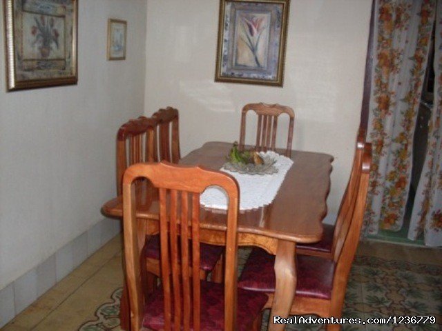 La casa de Oralia, Dining room | La casa de Oralia | Image #6/6 | 