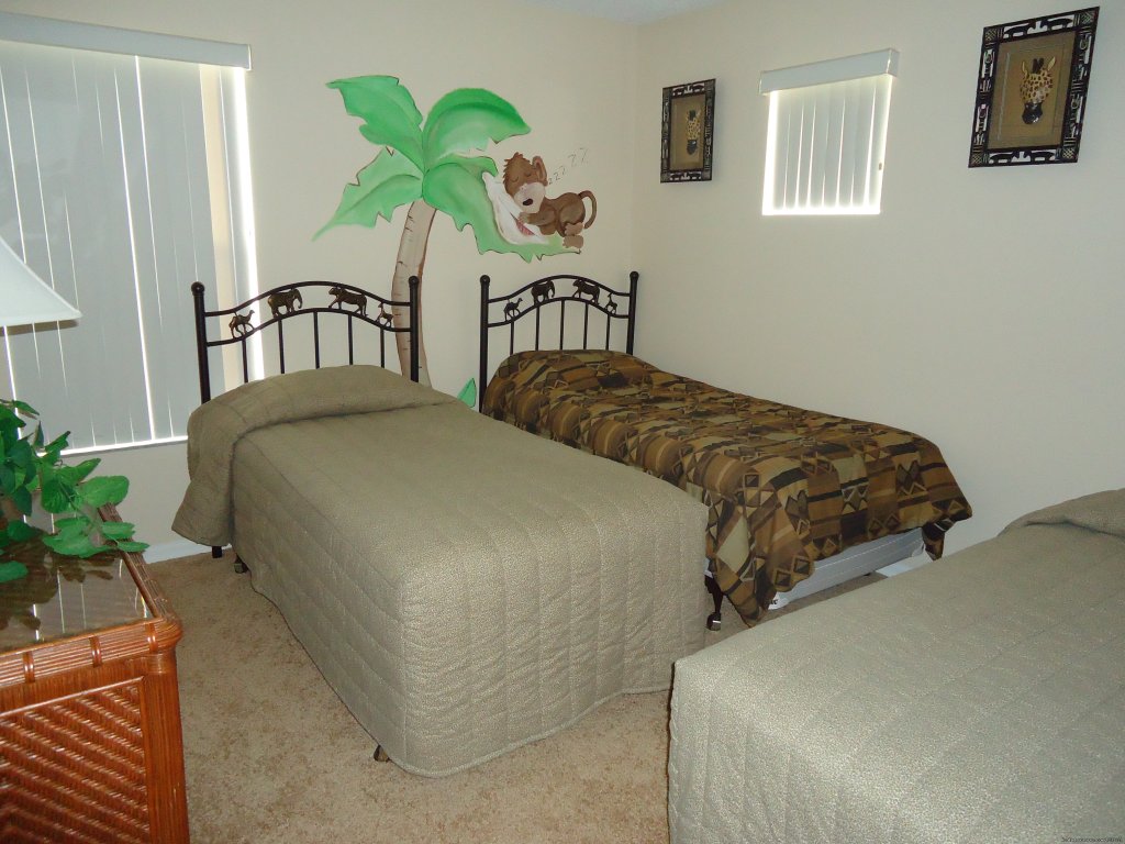 Jungle Retreat, pool home near Disney, wifi & more | Image #6/17 | 