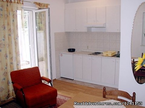 Kitchen Apartment 2