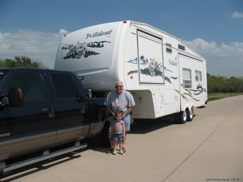 Camping Friends of Texan RV Ranch