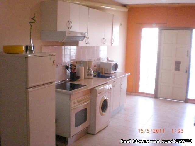 45 EUR/2 PEOPLE CENTRIC Apt 1BR/1BA-BCNA-SPAIN | Image #2/15 | 