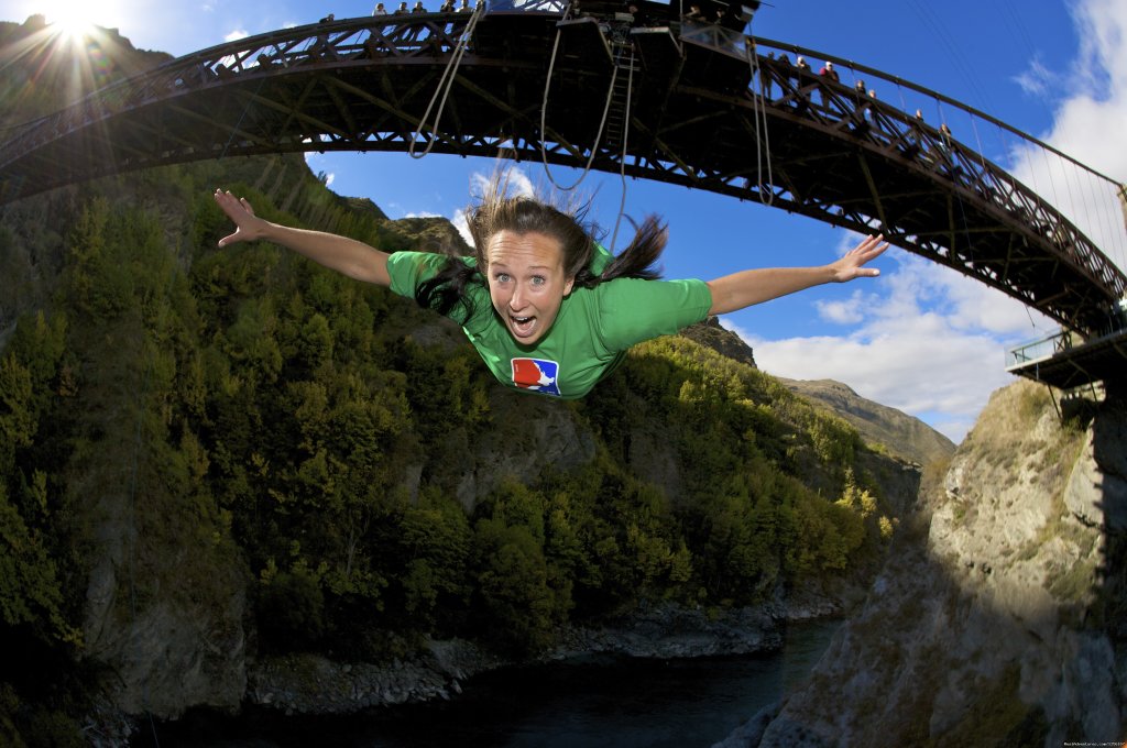 Kawarau Bridge Bungy | AJ Hackett Bungy Queenstown | Image #3/10 | 