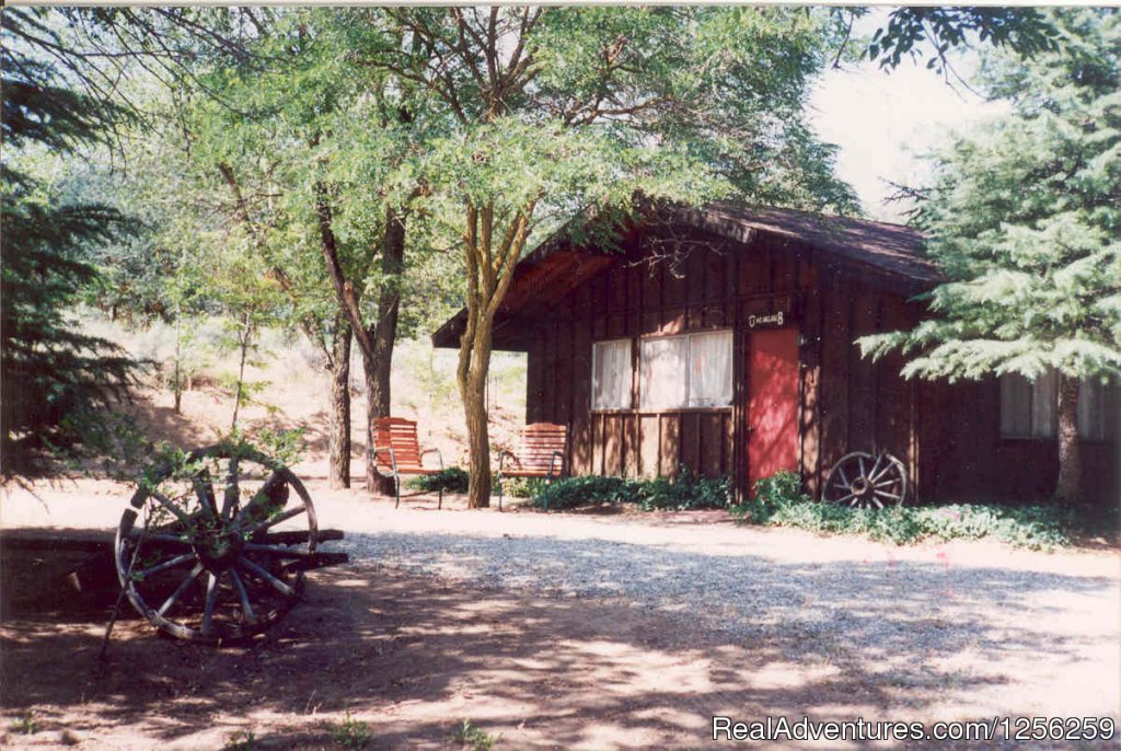 Comfortable Mountain Cabins | Rankin Ranch | Caliente, California  | Horseback Riding & Dude Ranches | Image #1/10 | 