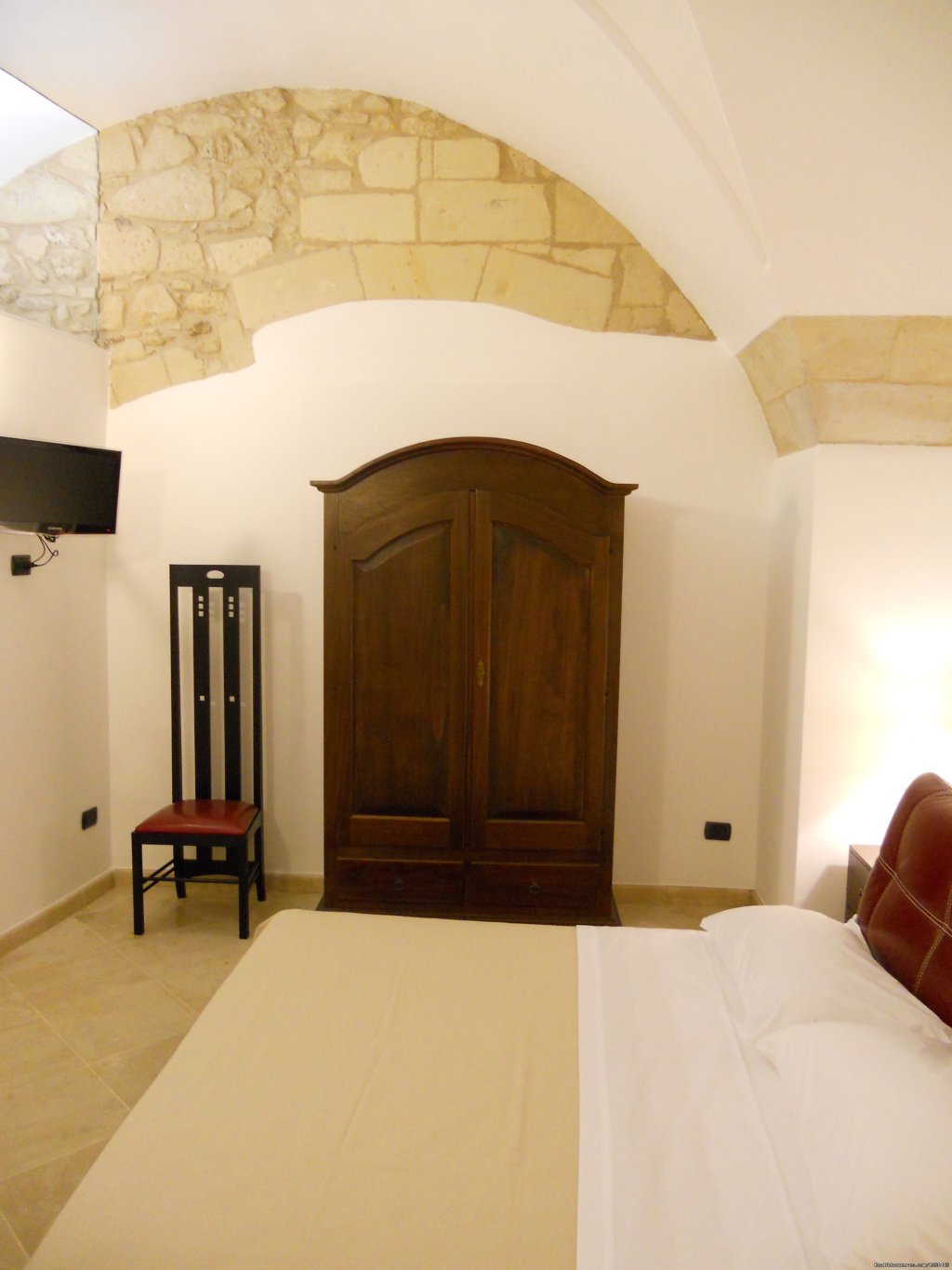 Santa Croce room | La Bella Lecce B&B South of Italy | Image #4/13 | 