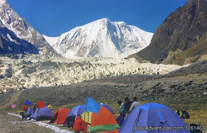 Hunza Adventure Tours | Treks To Gondogoro La | Image #13/14 | 