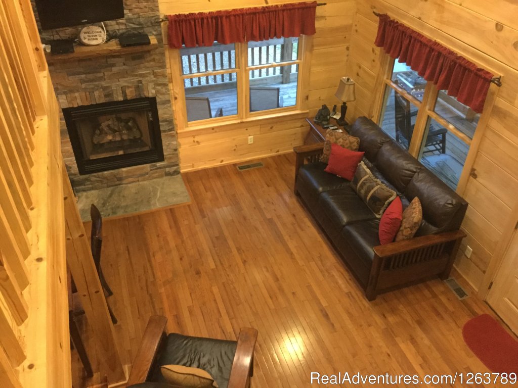 Luxury Cabin on Beautiful Mt Stream $199/nightly | Image #11/20 | 