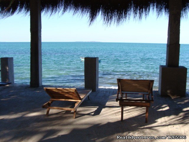 Private Deck | Dolphin Dhow Accommodation | Vilanculos, Mozambique | Hotels & Resorts | Image #1/5 | 