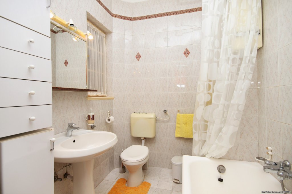 Bathroom | Apartment Karla | Image #4/10 | 