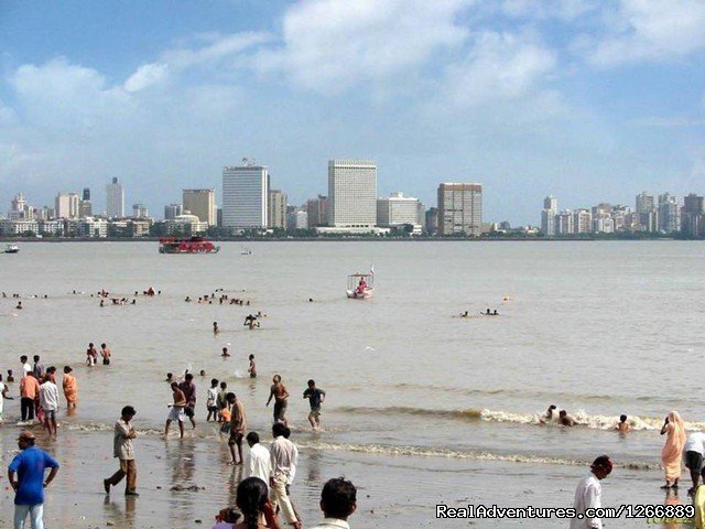 Sea Shore | Mumbai City Sightseeing Private Tour 8 hrs | Image #3/9 | 