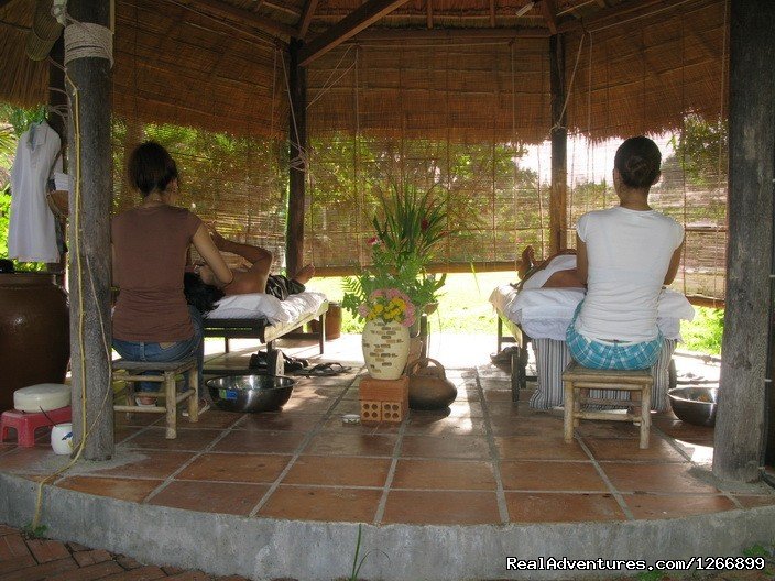 Hair washing with herbal products | Memento Bed & Breakfast | Image #12/13 | 