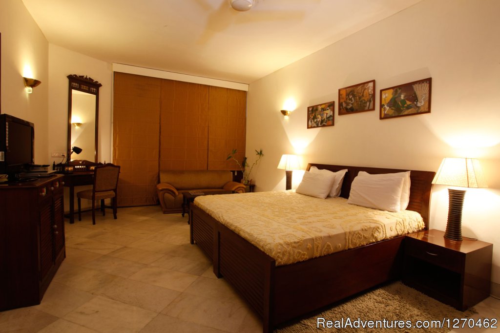 Super Deluxe Room | Bed and Breakfast Delhi | BnB | Image #4/21 | 