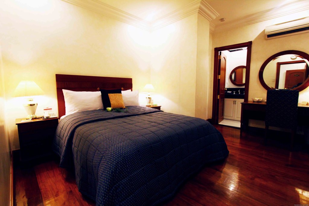 V.I.P. Suite Apartelle B&B Room | V.I.P. Suite Apartelle -Makati, Philippines | Image #7/9 | 