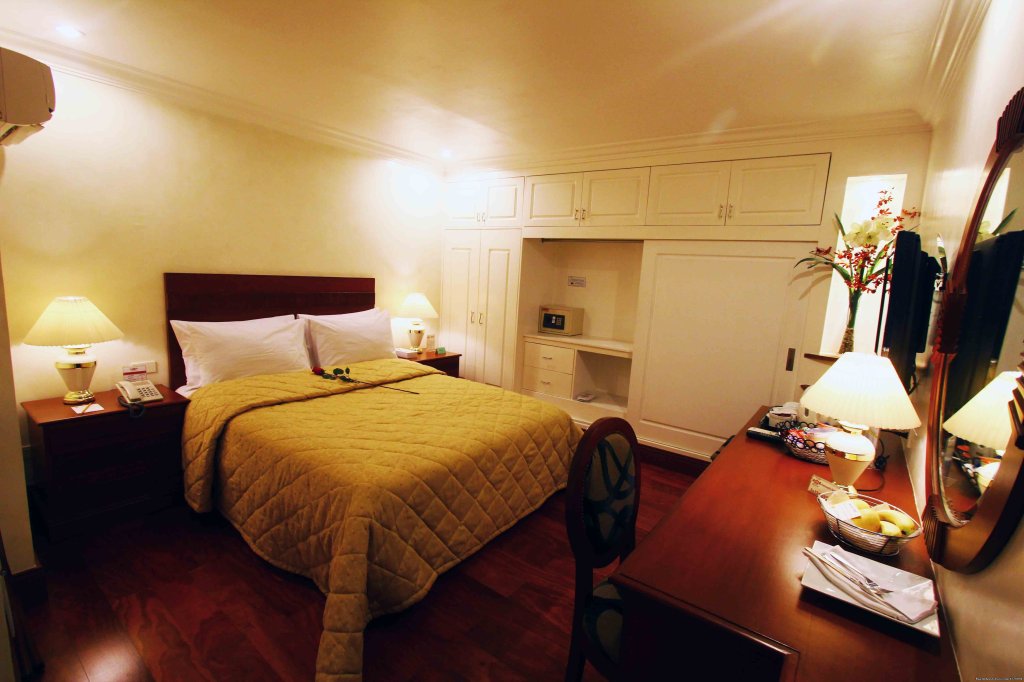 V.I.P. Suite Apartelle B&B Room | V.I.P. Suite Apartelle -Makati, Philippines | Image #8/9 | 