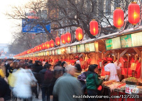 Buying scorpians on a skewer | China Discovery Tour | Image #5/6 | 