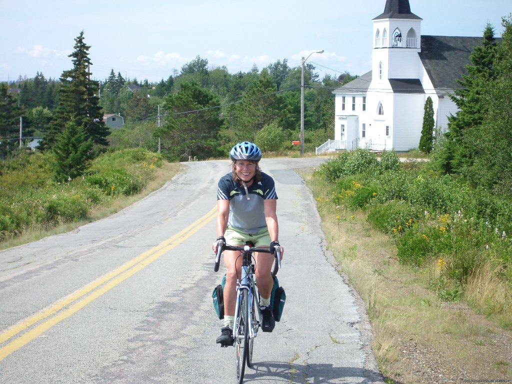 South Shore & Fundy Cycle - Freewheeling Adventure | Image #6/6 | 