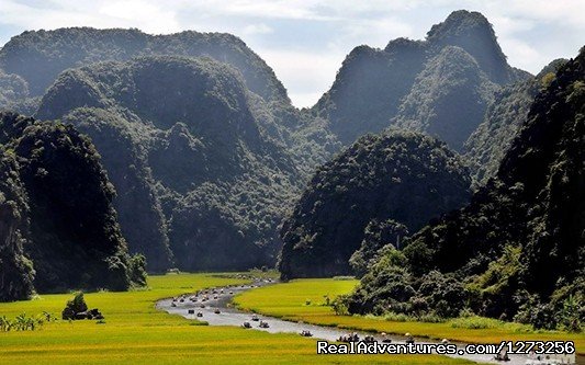 Hoa Lu - Tam Coc | Christmas and New Year in Vietnam (9 nights) | Hanoi, Viet Nam | Sight-Seeing Tours | Image #1/8 | 