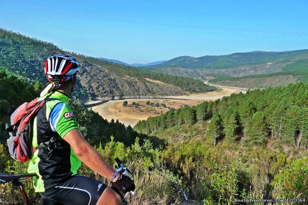 Wild scenary during this epic Tour | Madrid-Lisbon MTBike | Image #8/17 | 