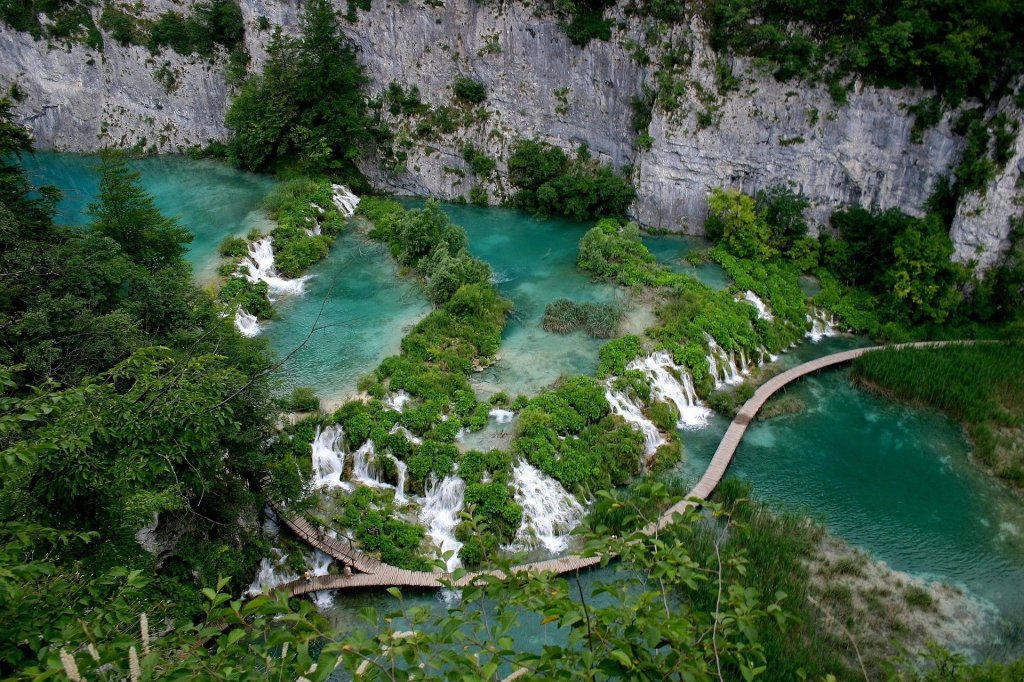 Plitvice Lakes Np | 4 Days Plitvice & Kayak Adventure | Image #3/10 | 