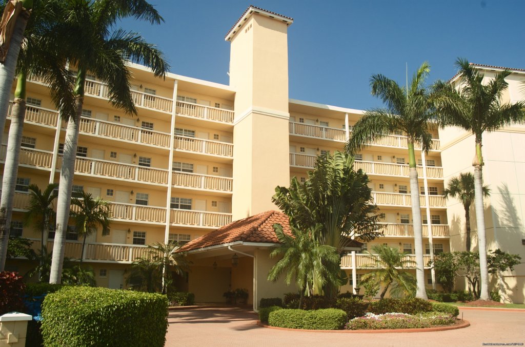 Front view of condo | Yacht and Beach Club - Waterfront Condo | Image #4/25 | 