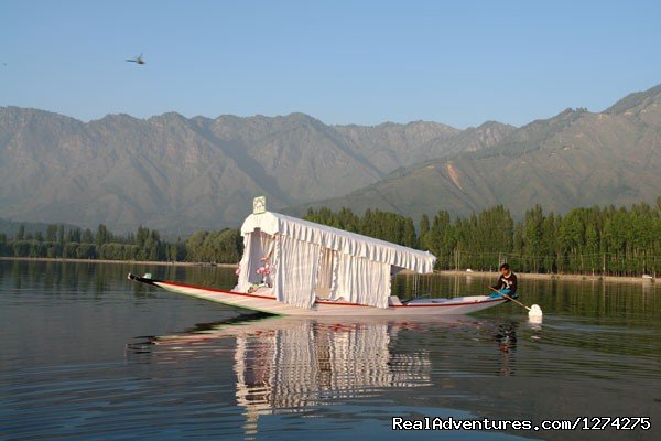 100% Pure Luxury | KasHmiR ExotiCA - Enjoy The HEAVEN on Earth | Image #2/21 | 