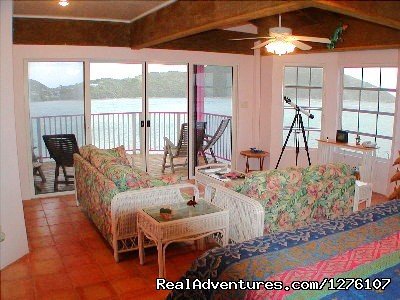 Master Bedroom | South Sound Luxury Waterfront Villa Virgin Gorda | Image #10/14 | 