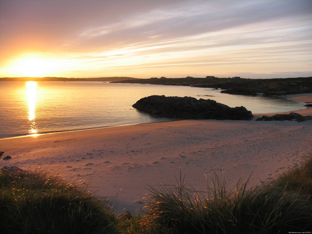 Clifden Campsite  Wild Atlantic Way | Clifden Eco Beach Camping & Caravanning Park | Clifden, Ireland | Campgrounds & RV Parks | Image #1/24 | 