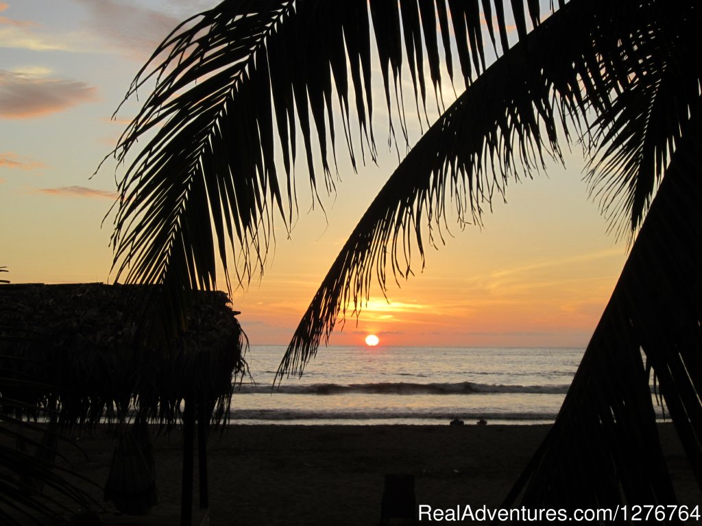 Sunrise | Ocean / Beach Frent on Salinas Malecon | Image #2/3 | 