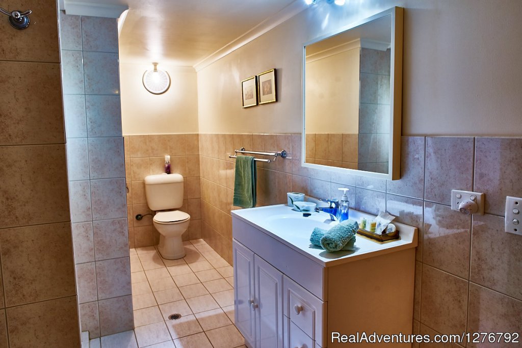 En Suite Facilities | Underground Bed And Breakfast | Image #12/12 | 