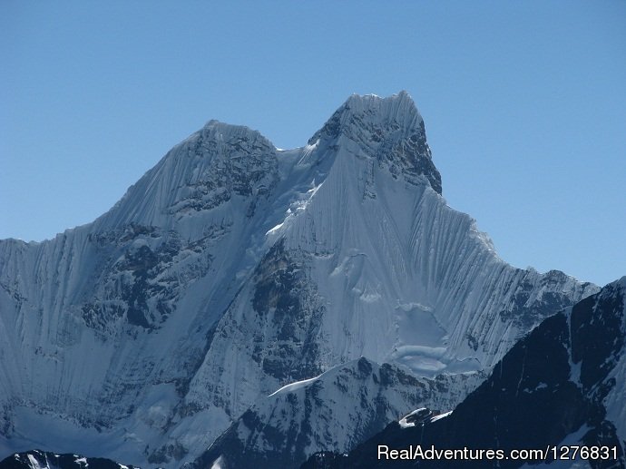 Trekking in Huayhuash, Peru. | Peru Expeditions - Tour Operator | Image #4/26 | 