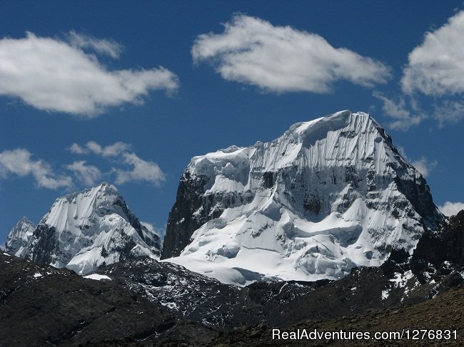 Trekking in Huayhuash, Peru. | Peru Expeditions - Tour Operator | Image #26/26 | 